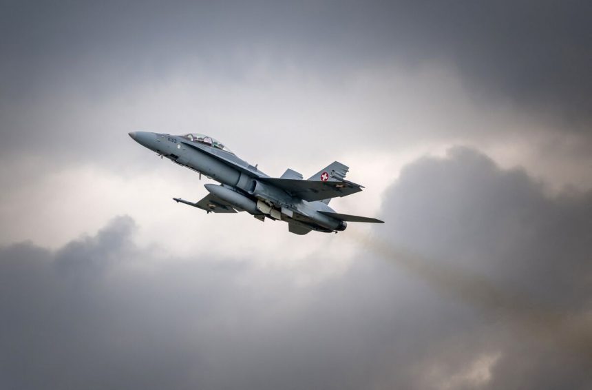 suiza-reestructura-el-ejercito-para-impulsar-las-capacidades-de-defensa