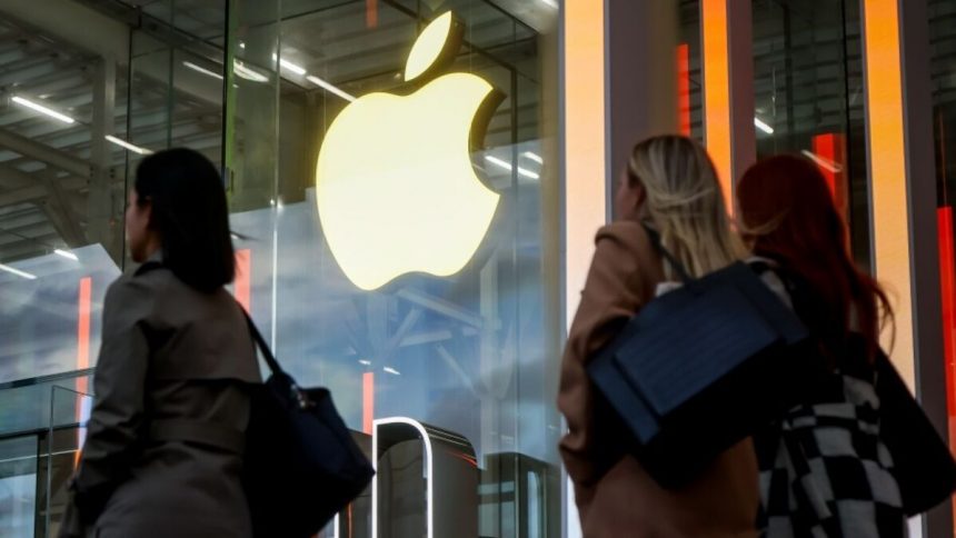 las-ventas-de-iphone-de-apple-son-una-‘pequena-luz’:-luria-de-da-davidson