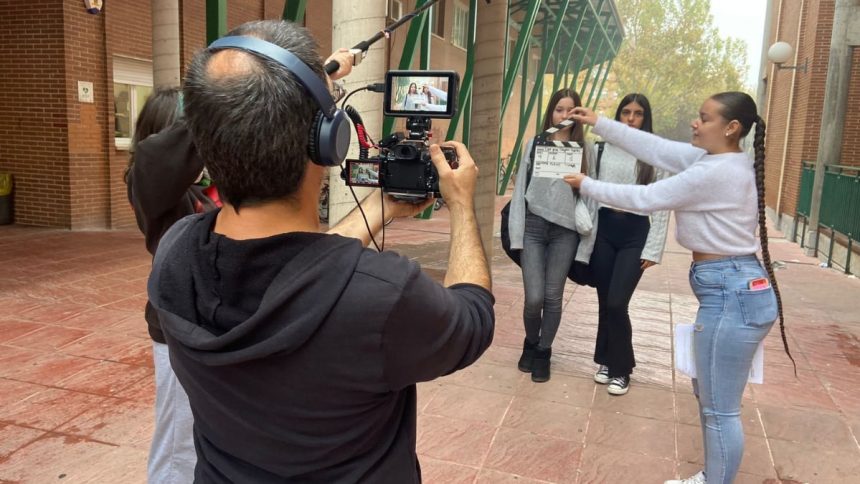 el-cine-que-ensena-a-mirar-tambien-se-aprende-en-el-aula