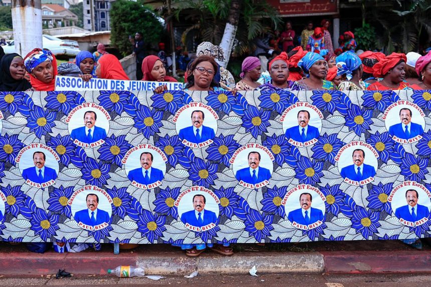 paul-biya-de-camerun,-el-lider-de-mayor-edad-del-mundo,-juramentado-para-un-nuevo-mandato