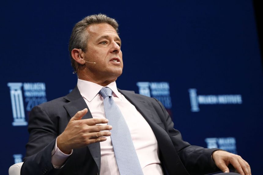 sandler,-critico-de-mamdani,-dice-que-mantendra-el-fondo-de-cobertura-en-nueva-york-por-ahora