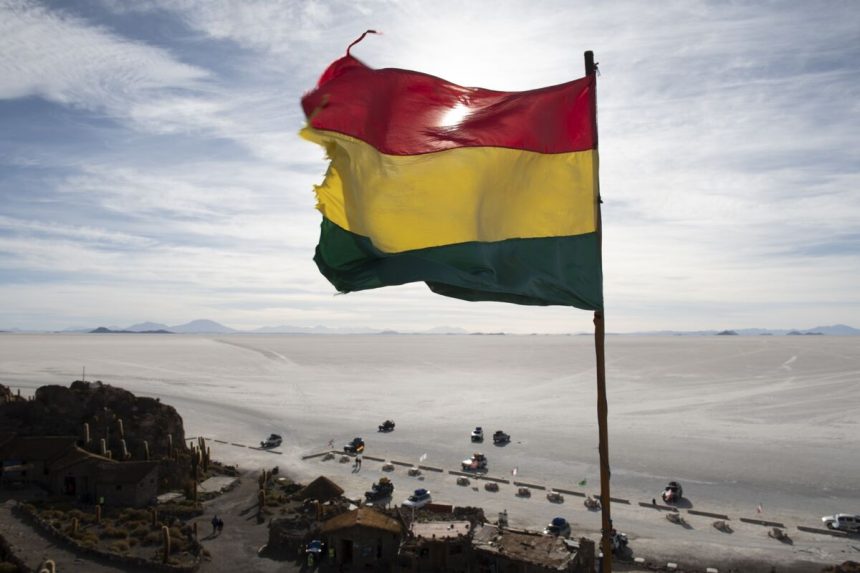 bolivia-esta-reconsiderando-acuerdos-sobre-litio-con-china-y-rusia-en-el-giro-de-eeuu.