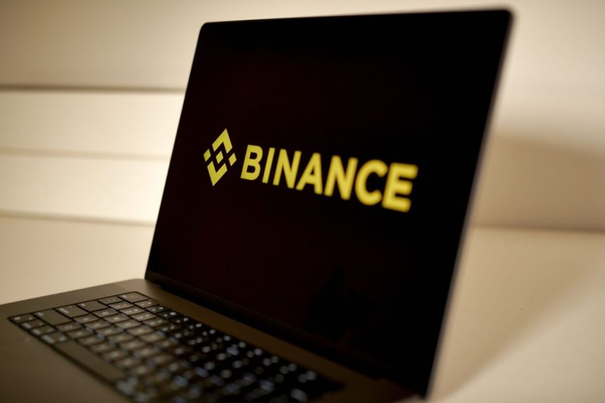 fondo-blackrock-ofrecido-por-el-cambio-de-binance-marks-en-crypto-plumbing