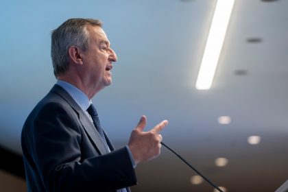 sabadell-corrige-cerca-del-8%-en-bolsa-desde-resultados:-su-accion-se-queda-sin-catalizadores