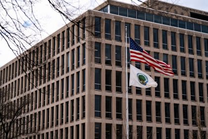 trump-toma-medidas-para-desmantelar-el-departamento-de-educacion