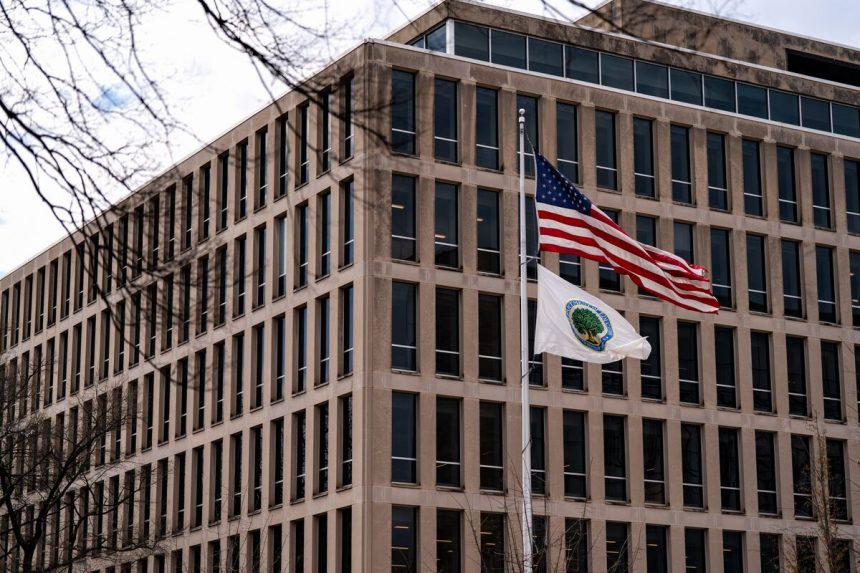 trump-toma-medidas-para-desmantelar-el-departamento-de-educacion