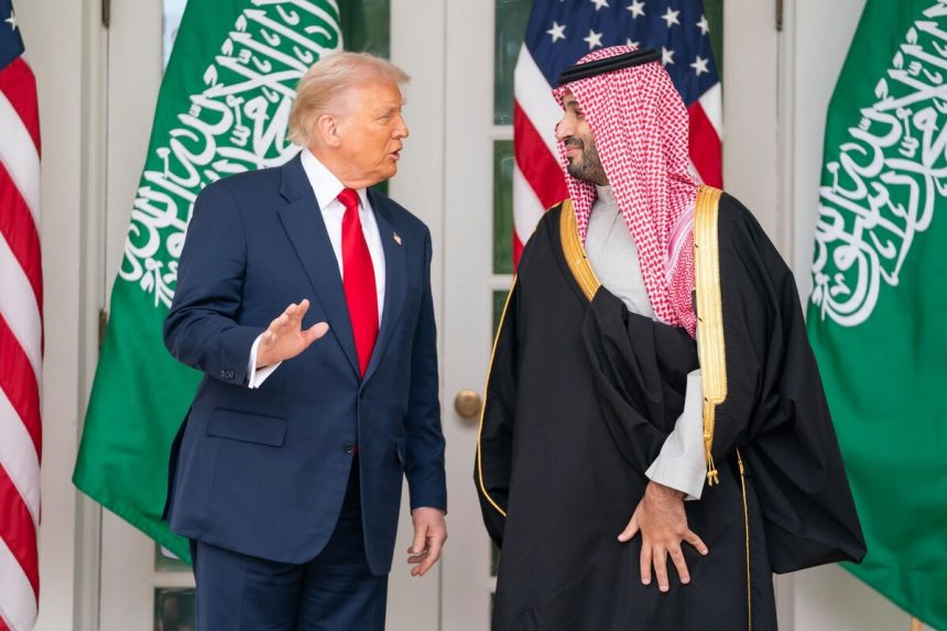 la-calida-bienvenida-de-trump-otorga-al-principe-heredero-saudi-recompensas-«desequilibradas»