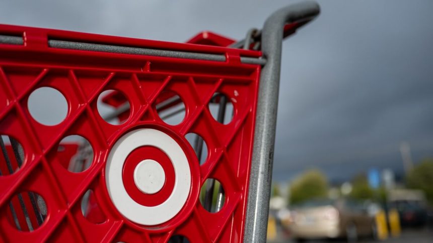 target-recorta-el-pronostico-de-ganancias,-tj-maxx-ve-un-aumento-en-las-ventas