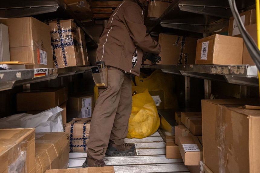 la-idea-de-trump-de-un-cheque-arancelario-de-2.000-dolares-genera-resistencia-republicana