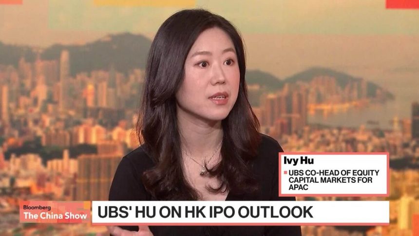 el-impulso-de-la-opi-de-hong-kong-no-muestra-signos-de-desvanecerse,-dice-la-ubs