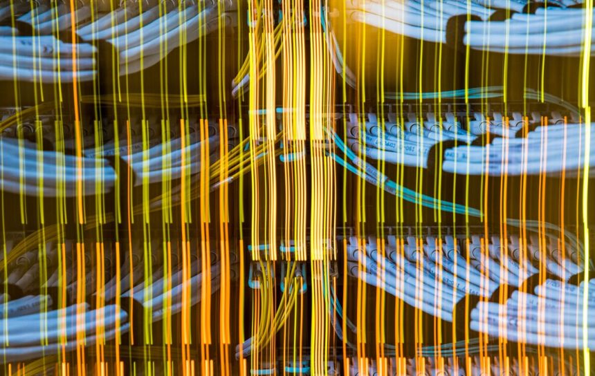 trump-firma-la-orden-de-la-‘mision-genesis’-para-impulsar-la-innovacion-con-ia