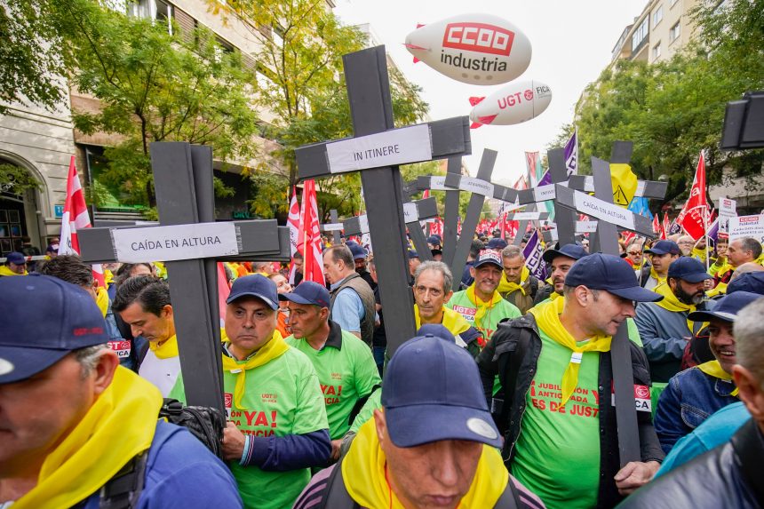trabajo-pactara-la-reforma-de-la-prevencion-de-riesgos-con-los-sindicatos-tras-el-rechazo-patronal