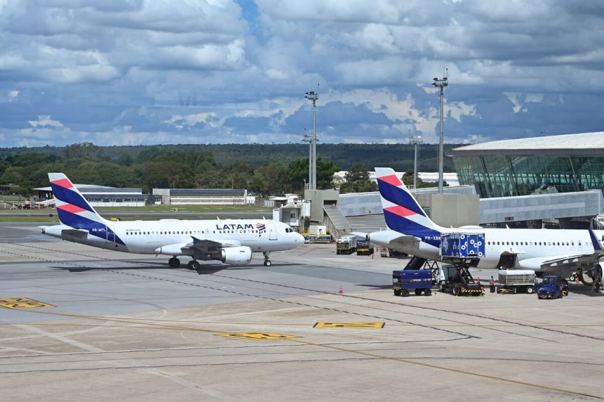 venezuela-prohibe-aerolineas-que-suspendieron-operaciones-tras-advertencia-de-eeuu.