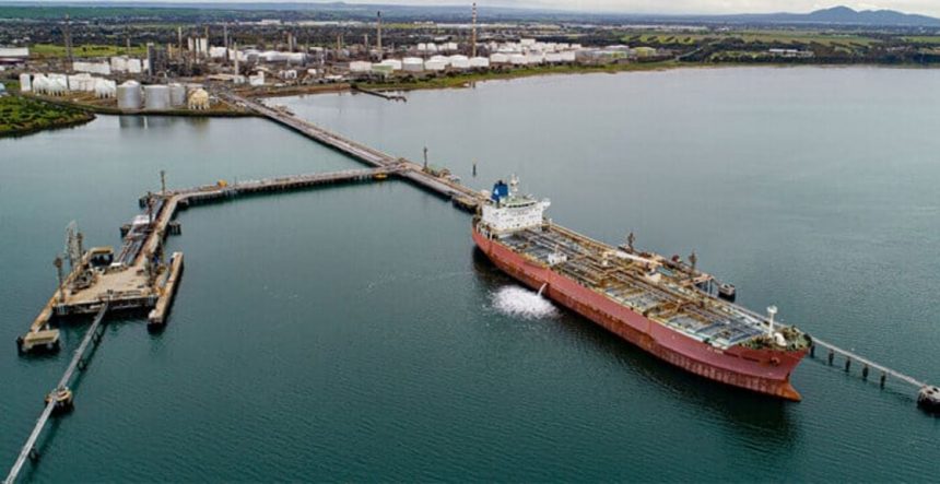 viva-energy-pospone-convocatoria-de-terminal-de-gnl-mientras-los-compradores-evitan-acuerdos-a-largo-plazo