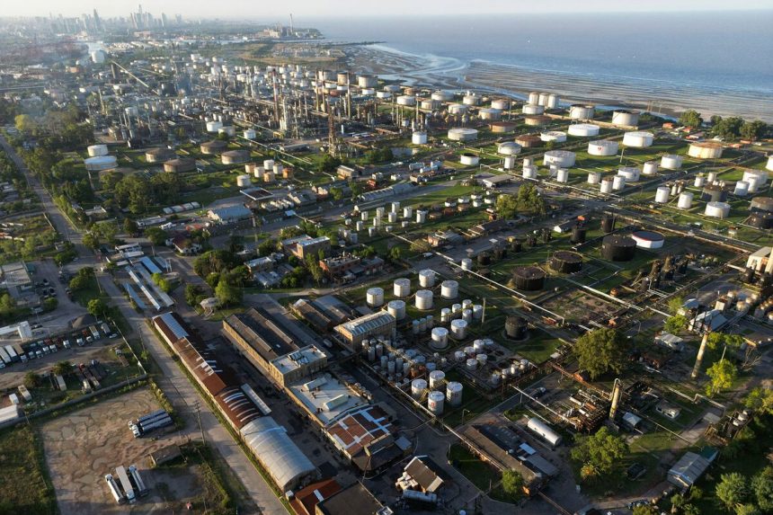 mercuria-y-vitol-se-encuentran-entre-los-postores-de-la-refineria-raizen-argentina