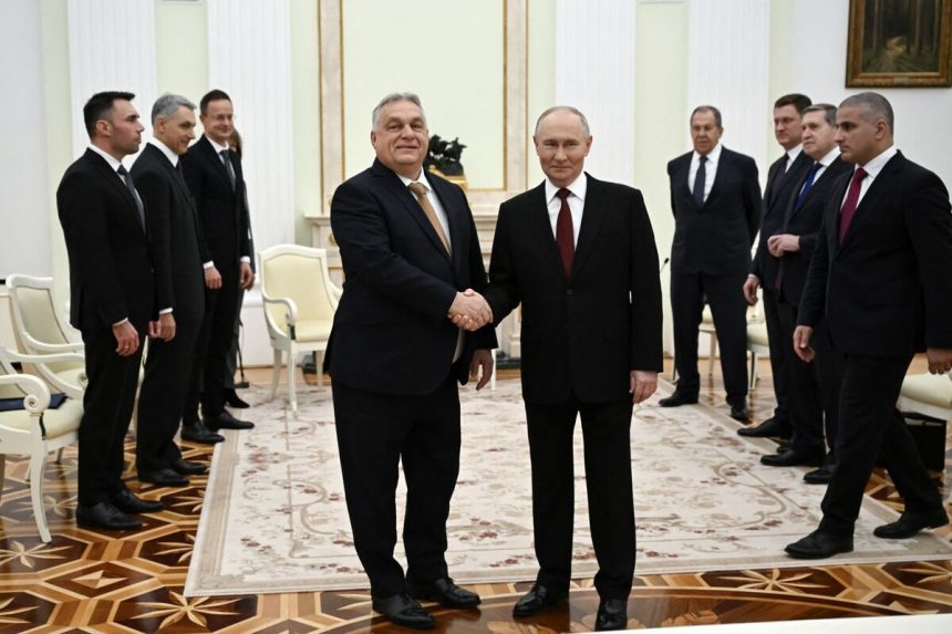 putin-y-orban-discuten-el-destino-de-las-refinerias-de-petroleo-rusas-sancionadas