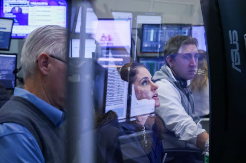 las-acciones-se-recuperan-a-medida-que-bitcoin-se-estabiliza;-boeing-salta-sobre-el-pronostico-de-fcf