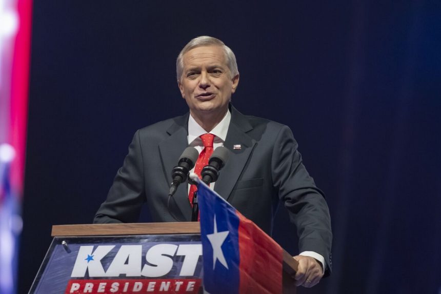 el-enviado-de-trump-en-chile-sostiene-conversaciones-con-kast-antes-de-la-segunda-vuelta