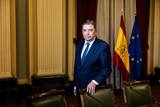 luis-planas:-“las-dos-proximas-semanas-son-claves-para-ver-la-extension-de-la-peste-porcina”