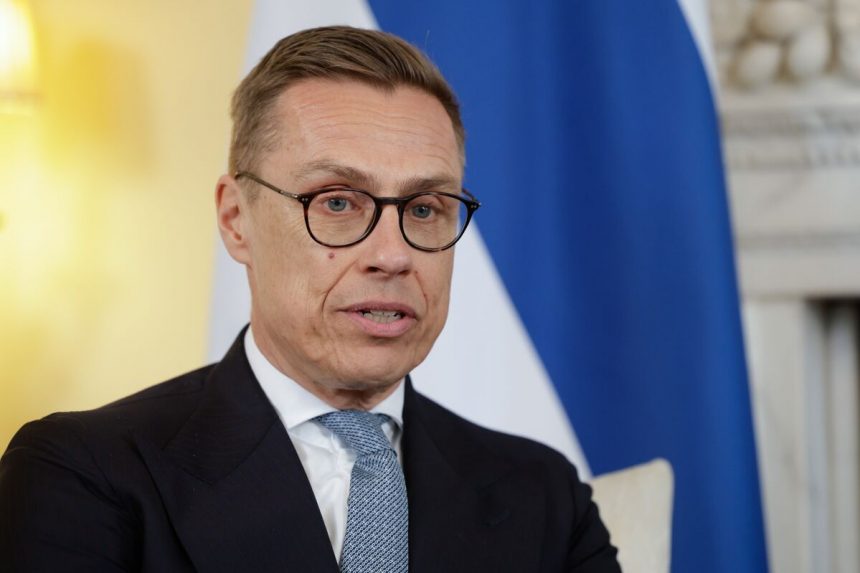 stubb-de-finlandia-dice-que-esta-«bastante-cerca»-de-alcanzar-un-acuerdo-de-paz-en-ucrania