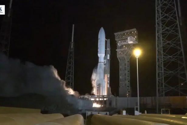 lanzamiento-del-cohete-atlas-v-con-gases-criogenicos-y-mas