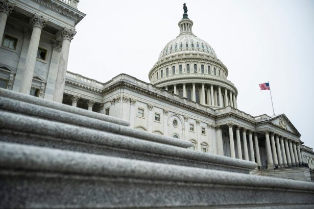 revuelta-republicana-moderada-forzara-la-votacion-de-obamacare-en-enero