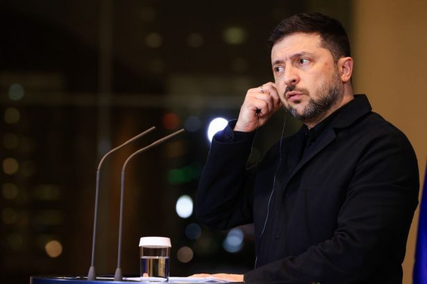 zelenskiy-de-ucrania-asistira-a-la-cumbre-de-lideres-de-la-ue-el-jueves