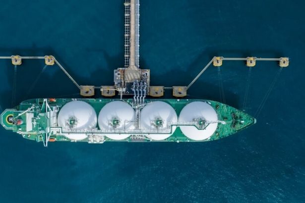 midocean-completa-la-adquisicion-de-participacion-en-lng-canada