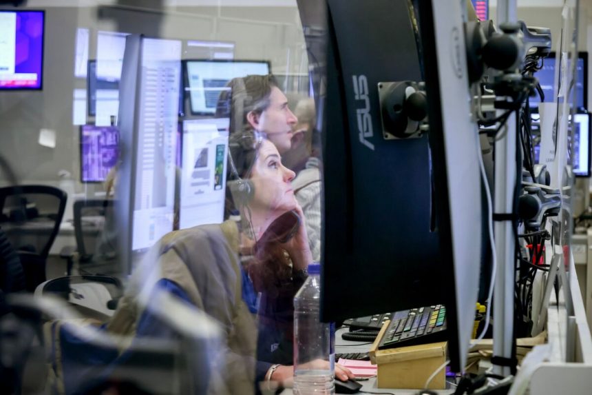 el-s&p-500-sube-tras-la-flexibilizacion-de-los-datos-de-inflacion-en-eeuu.-y-las-optimistas-perspectivas-tecnologicas