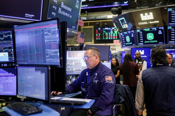 nyse-y-nasdaq-dicen-que-el-horario-del-mercado-de-valores-no-cambiara-el-24-y-26-de-diciembre