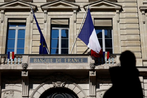 el-banco-de-francia-mejora-sus-previsiones-de-crecimiento-pese-a-la-incertidumbre-sobre-el-presupuesto