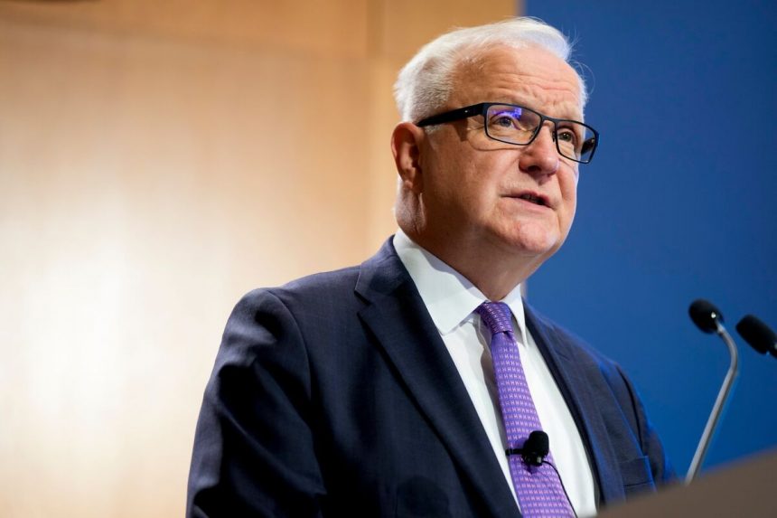 rehn-del-banco-de-finlandia-pide-medidas-para-solucionar-el-deficit-finlandes