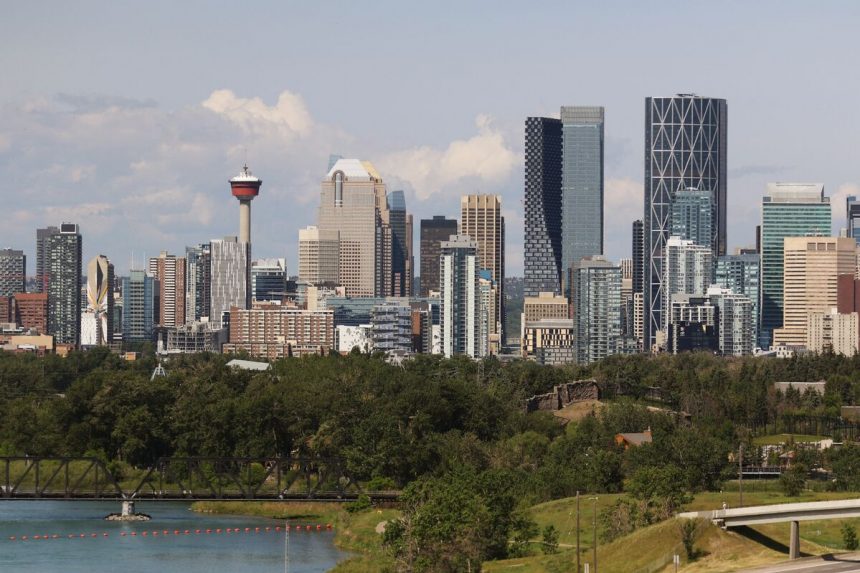 alberta-avanza-hacia-el-referendum-de-2026-sobre-la-salida-del-plan-de-pensiones-de-canada