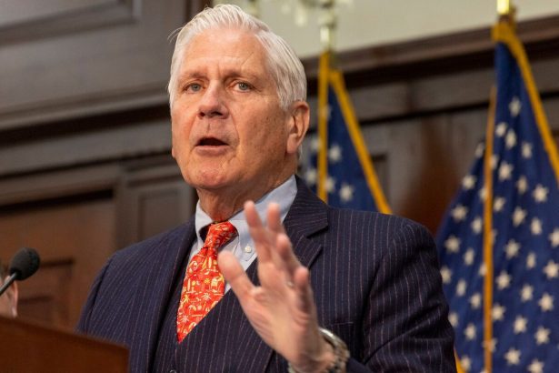 trump-respalda-a-blakeman-para-gobernador-de-nueva-york-despues-de-que-stefanik-se-retirara