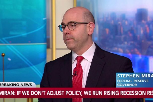 miran-de-la-reserva-federal-dice-que-los-riesgos-de-recesion-aumentan-sin-mas-recortes-de-tipos