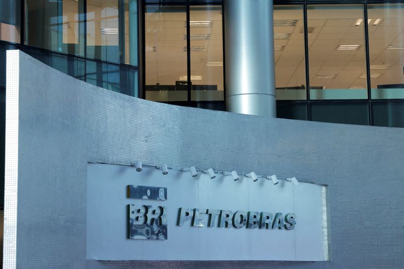sindicato-brasileno-aceptara-oferta-laboral-de-petrobras-y-pondra-fin-a-huelga
