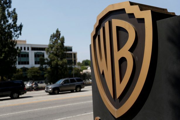 el-santander-y-el-bbva-se-ponen-del-lado-de-netflix-en-la-guerra-por-warner-con-creditos-por-1.900-millones-de-dolares