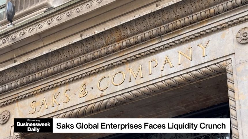 saks-considera-la-posibilidad-de-declararse-en-quiebra-despues-de-recaudar-miles-de-millones-para-lograr-una-recuperacion