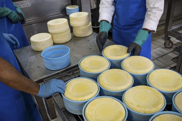 francia-exige-medidas-de-la-ue-para-contrarrestar-los-aranceles-chinos-sobre-los-productos-lacteos