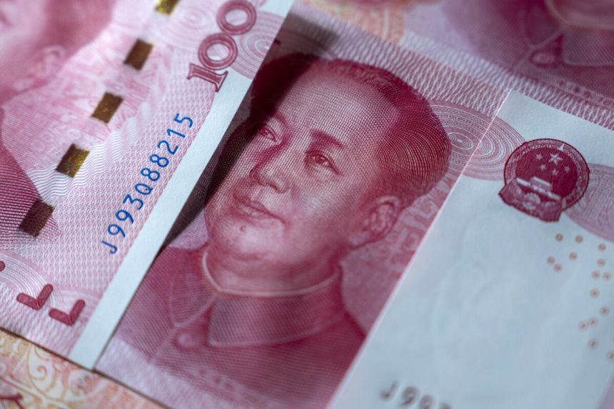 el-yuan-chino-supera-los-7-por-dolar-mientras-el-banco-popular-de-china-cede-ante-los-alcistas