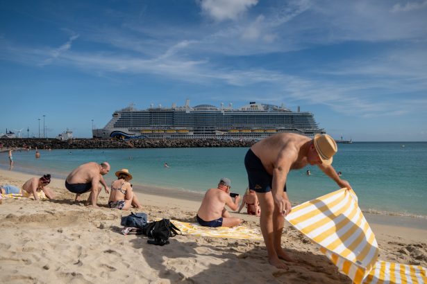los-puertos-espanoles-baten-un-nuevo-record-historico-de-cruceros,-con-un-aumento-del-10%