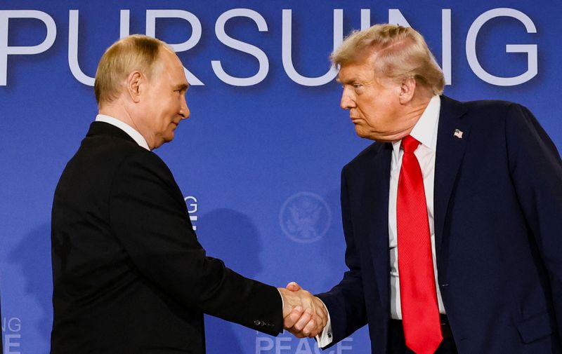 putin-y-trump-no-apoyan-la-idea-de-alto-el-fuego-temporal-entre-europa-y-ucrania,-dice-el-kremlin