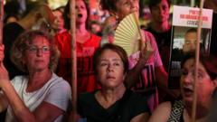 netanyahu-es-solo-un-obstaculo-para-llevar-a-los-rehenes-a-casa,-dicen-las-familias