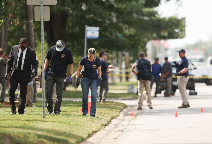 los-agentes-de-hielo-disparan-al-hombre-en-el-area-de-chicago-cuando-oficial-se-lesiono