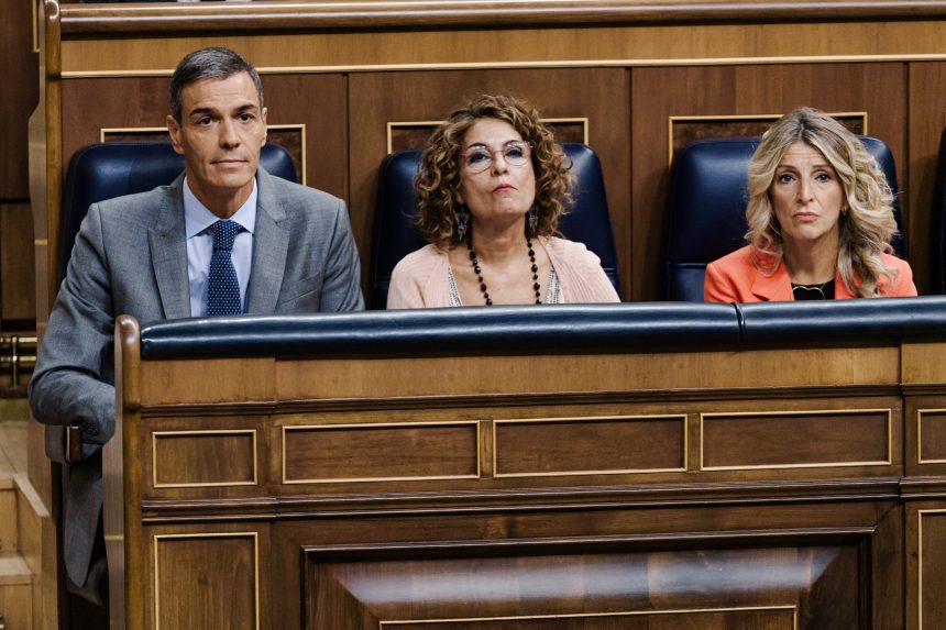 el-gobierno-prepara-unos-presupuestos-expansivos-con-alzas-en-sueldos-publicos,-pensiones-y-defensa
