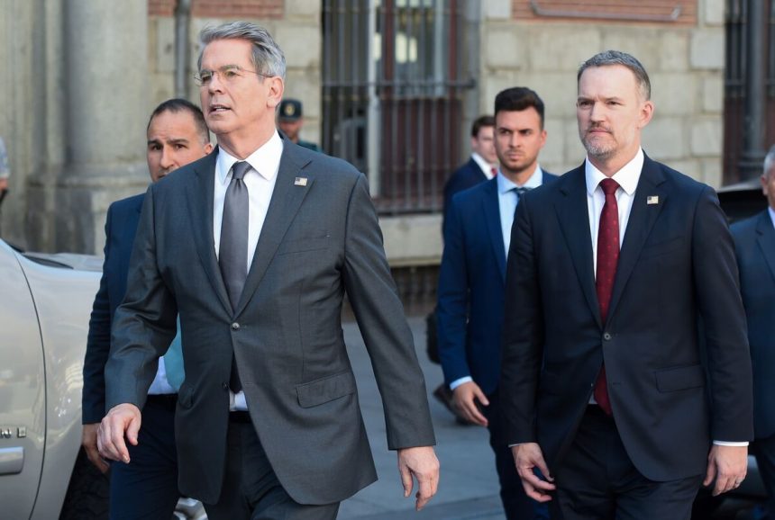 bessent-dice-que-la-amenaza-de-trump-de-tiktok-sechne-se-entrego-el-acuerdo-entregada