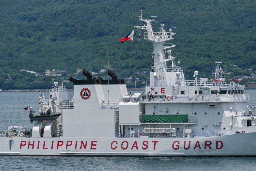 china-dispara-canones-de-agua-despues-de-la-colision-con-el-barco-filipino