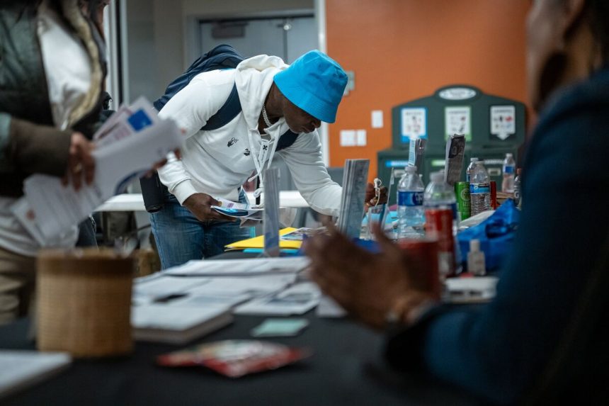 el-desempleo-negro-esta-surgiendo-en-la-revision-de-trump-de-la-economia-estadounidense