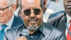 tiktokers-arrestados-por-insultar-al-presidente-de-somalia-en-un-video-de-baile