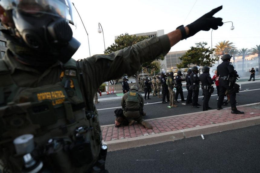 por-que-la-corte-suprema-levanto-la-prohibicion-de-los-perfiles-de-migrantes-por-ice